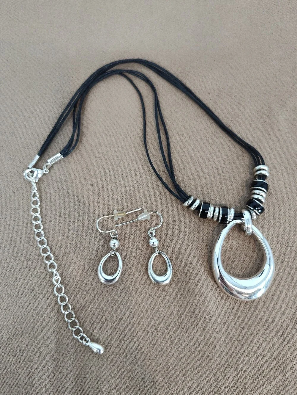 Silver Teardrop Pendant Necklace and Earrings Set - Black Cord
